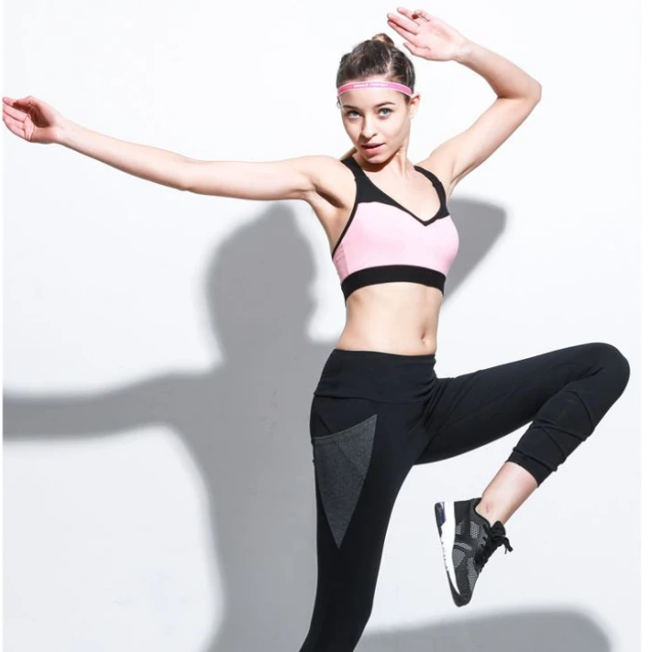 New Design Beautiful Ladies Sexy Sports Bra And Panty